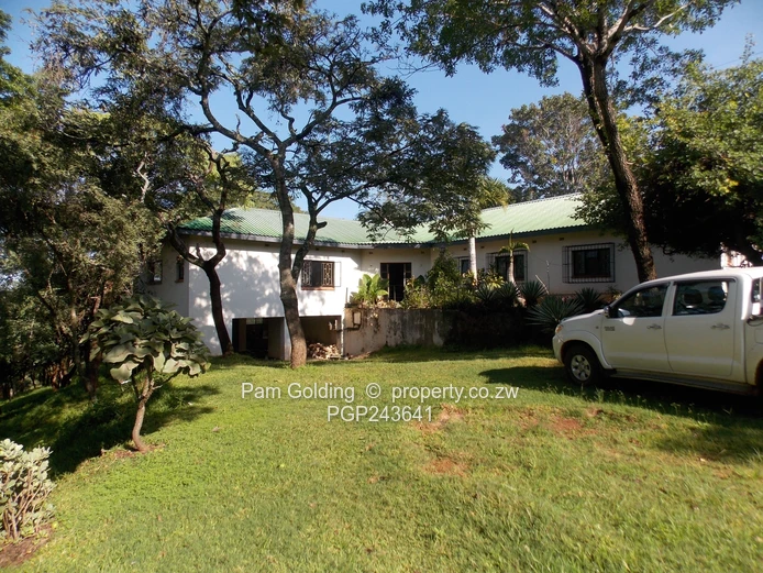 Peaceful Country Living Close to Chinoyi (Sole Mandate)