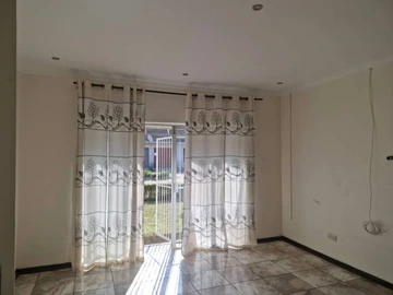 3 Bedroom Garden Flat