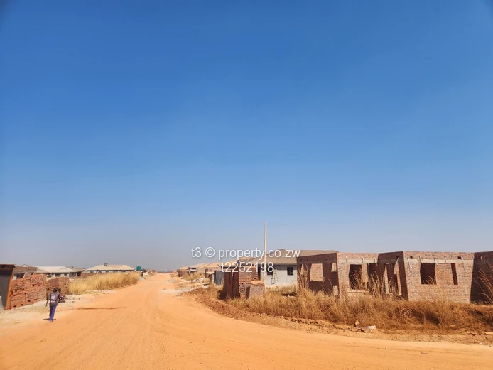 Ruwa Goshen Park Stand for Sale