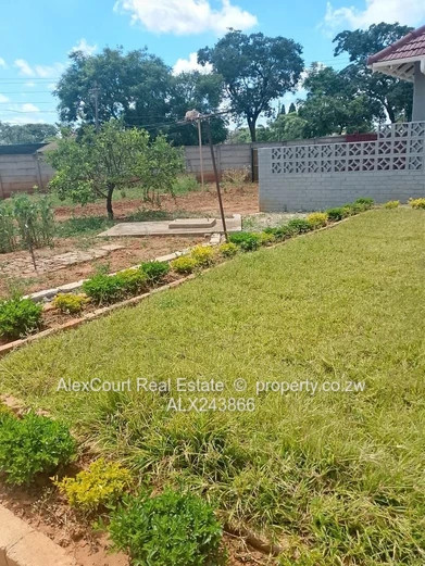 Spacious Home In Prospect, Waterfalls For Rent (Sole Mandate)