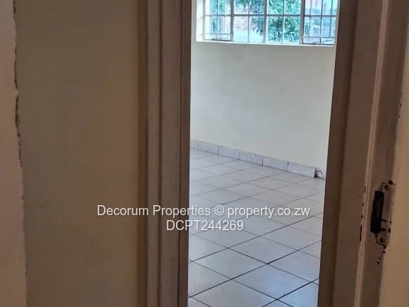 5-Bed Windsor Park Home with Borehole to Rent