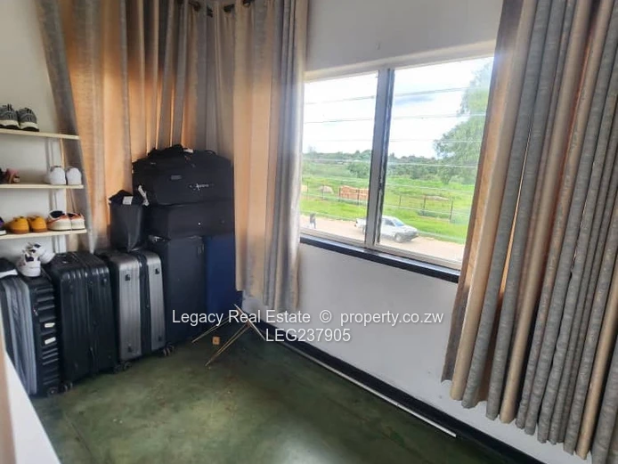 Affordable Eastlea Flat to Rent – Walled & Gated