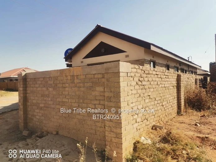 House for sale in Fidelity  