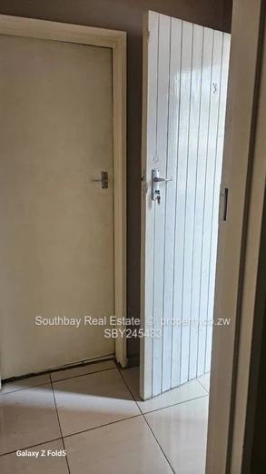 Compact sitter unit for Sale. (Sole Mandate)