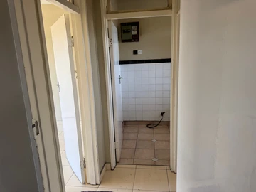 Flat & Apartment