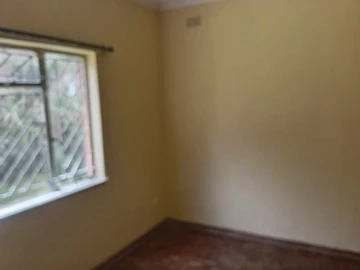 2 Bedroom Garden Flat