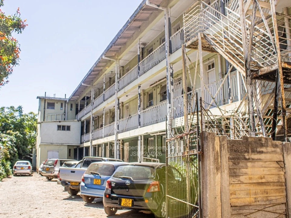 30 Bed Flats & Apartments for Sale in Harare City Centre JSPP204926