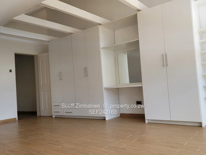 A Luxurious 4-Bedroom Townhouse/Cluster