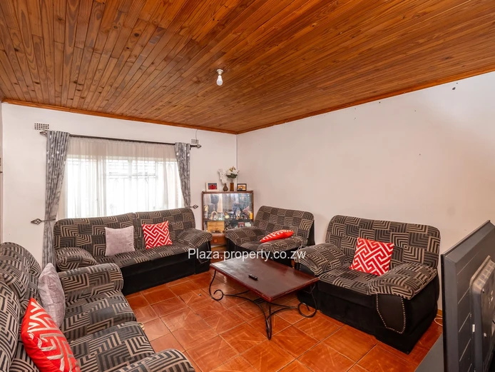 Perfect for Family Living or First-Time Owners (Sole Mandate)