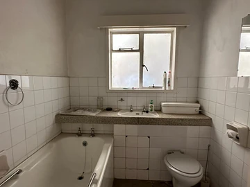 Shop & Retail Property