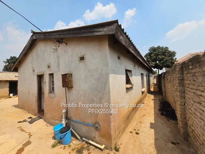 For Sale In Epworth - Munyuki Shops - Prime Investment 