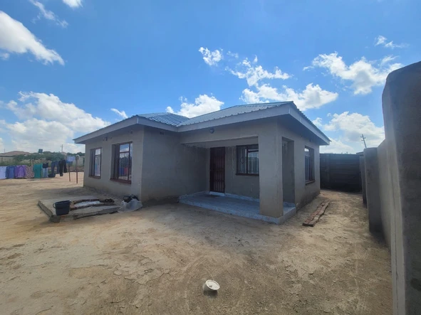 Stands & Residential Land