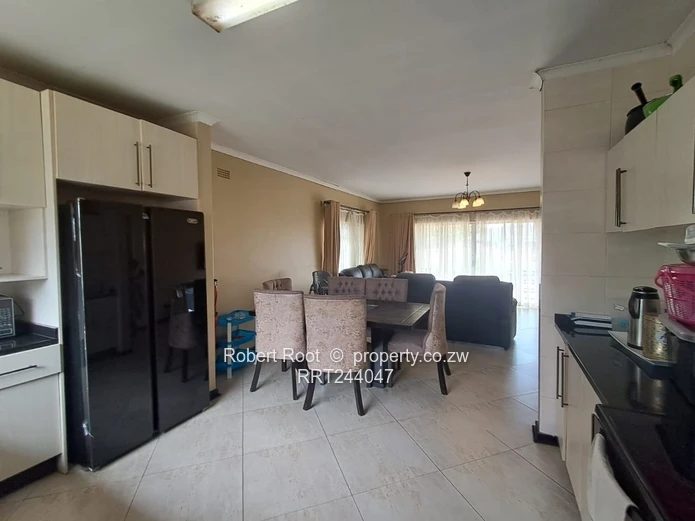 3 Bed family cluster in waterfalls