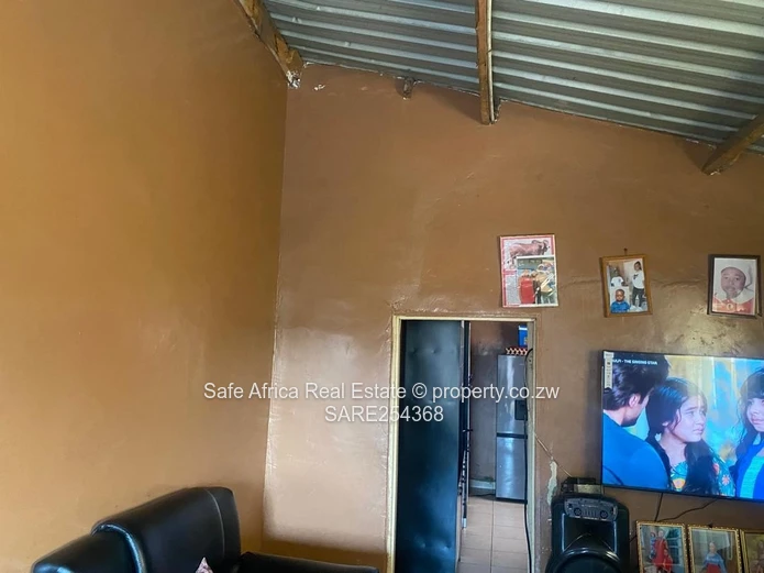 LUSAKA- HIGHFIELDS-Extension Nice House for Sale Priced at $27k