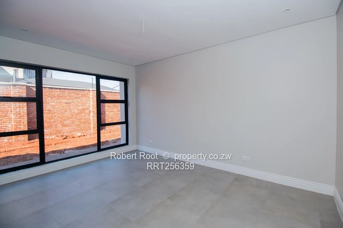 Modern Newly Built, 4 Bed Family Home, On 2000 Sqm