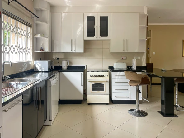 3 Bedroom Garden Flat