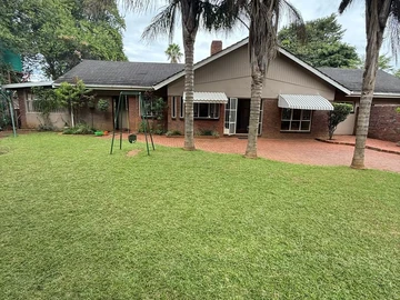 Prime Office Space in Alexandra Park with Pool & Borehole