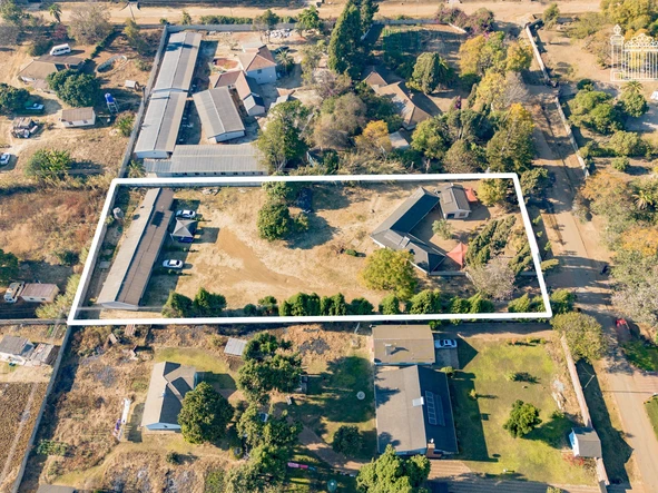 6 Bedroom House