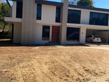 4 Bedroom Townhouse Complex