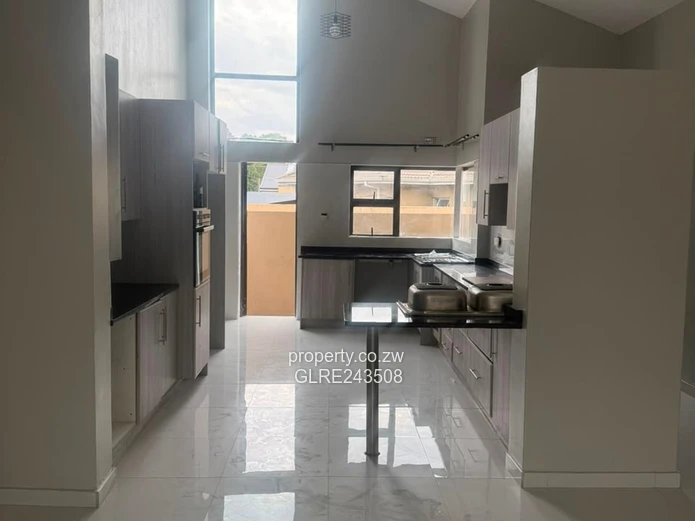 Modern 3-Bed Avondale House to Rent — Borehole & Carport