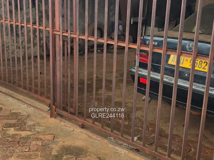 Tiled 2-Bed Kuwadzana Home — Borehole & Parking