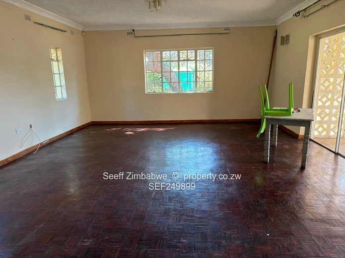 Charming & Secure 4-Bedroom Family Home in Bluffhill