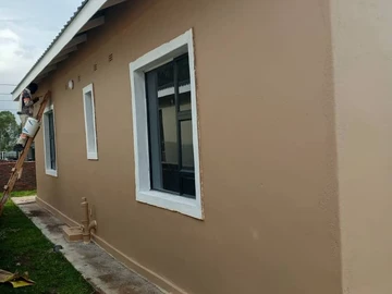 3 Bedroom Flat & Apartment