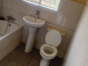 2 Bedroom Garden Flat