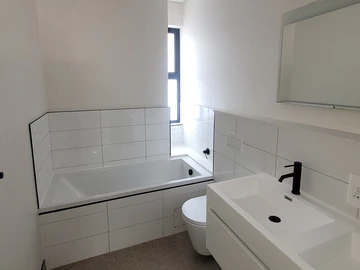 3 Bedroom Garden Flat