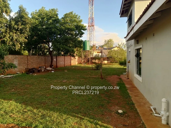 Double Storey For Sale In Mt Pleasant Heights