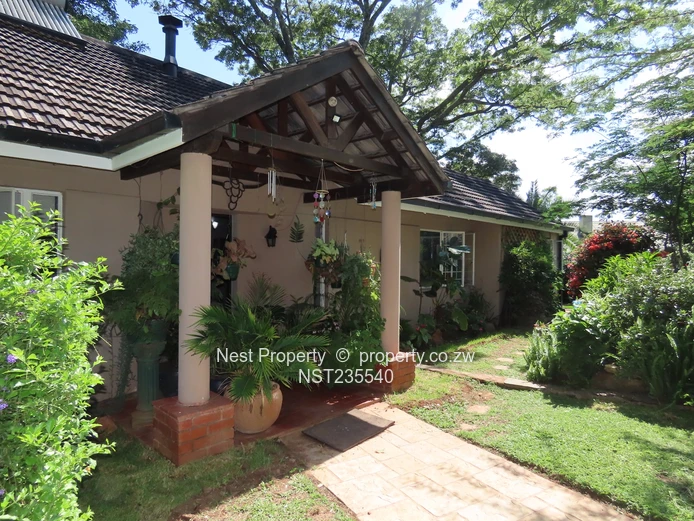 Character Family Home for rent in Glen Lorne!