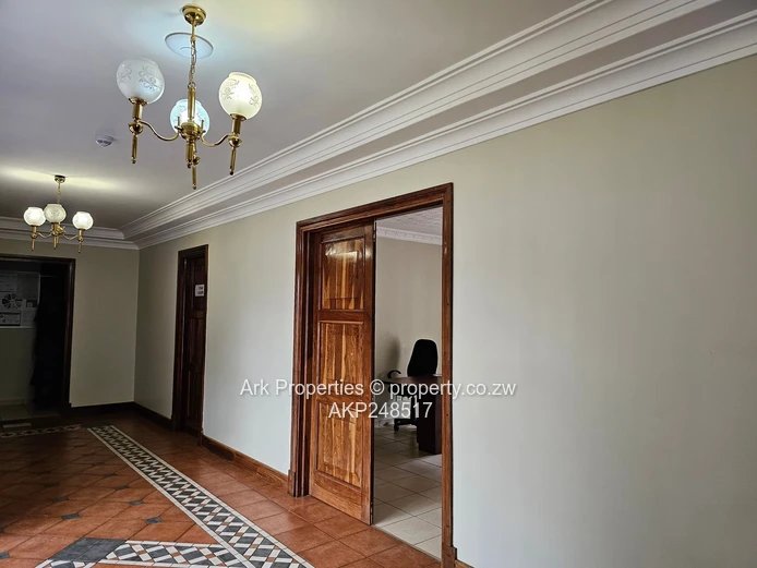 Commercial Property To Let – Churchill Ave, Gunhill