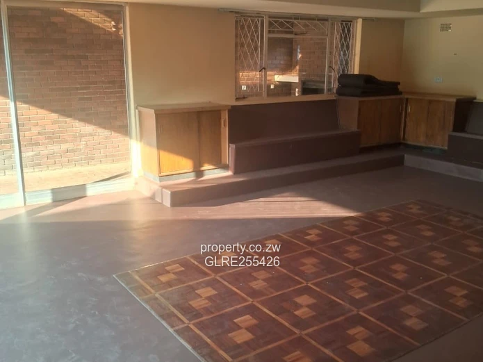 Mount Pleasant, Harare North: 6-Bed, 5-Bath Home