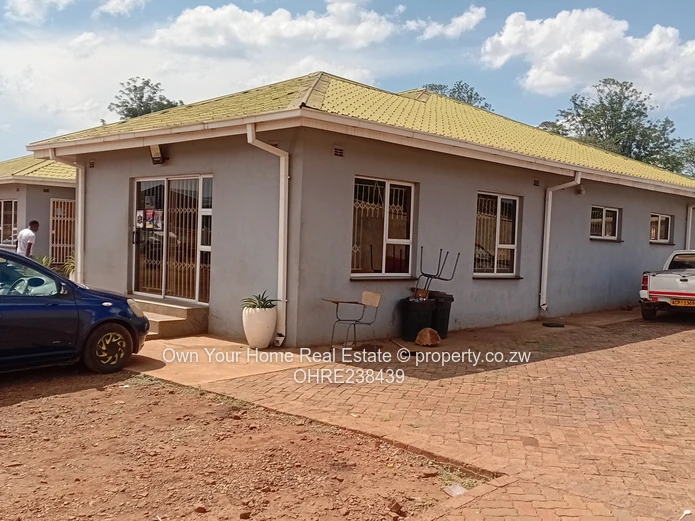 Belvedere Commercial Property For Rent