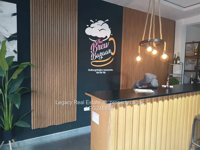 Haydon Park Shopping Mall Shop To Let