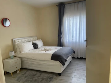 2 Bedroom Garden Flat