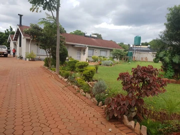 Stunning 4-Bedroom House in Vainona