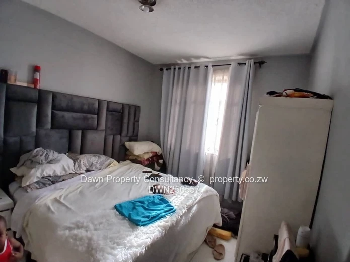 Eastlea 2-Bed Flat For Sale 