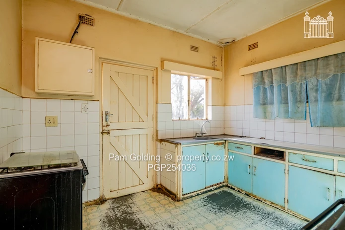 Well Located In Mabelreign!