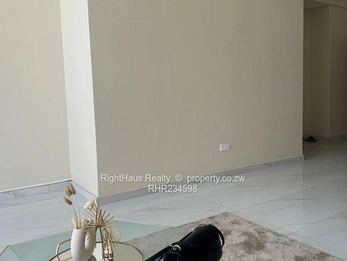 Secure And Convenient : 3 Bedroomed Apartment In Bluffhill