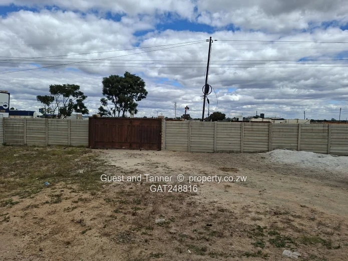 Incomplete House For Sale In Zimre Park