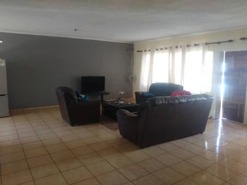 3 Bedroom Garden Flat