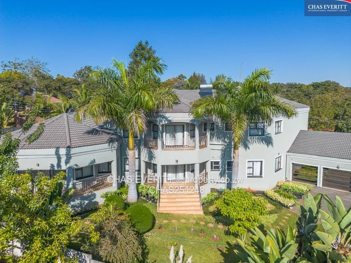 Fully Furnished Double Storey To Let in Brookeview 