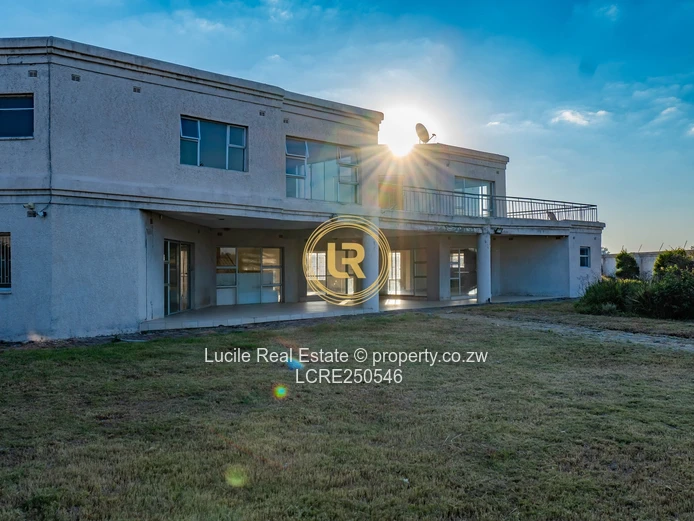 Luxury Double-Storey Residence in Borrowdale