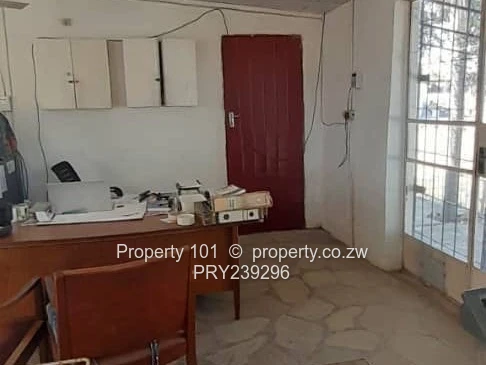 Forsale~ Lake Safaris in kariba 