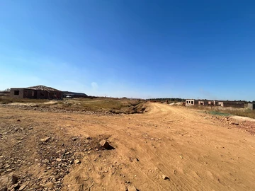 Stands & Residential Land