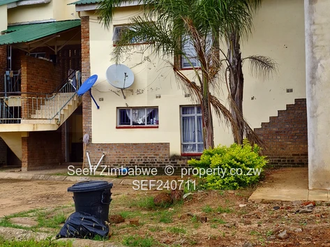 Zimre Park – Twin Pesk Mansions | US$45,000