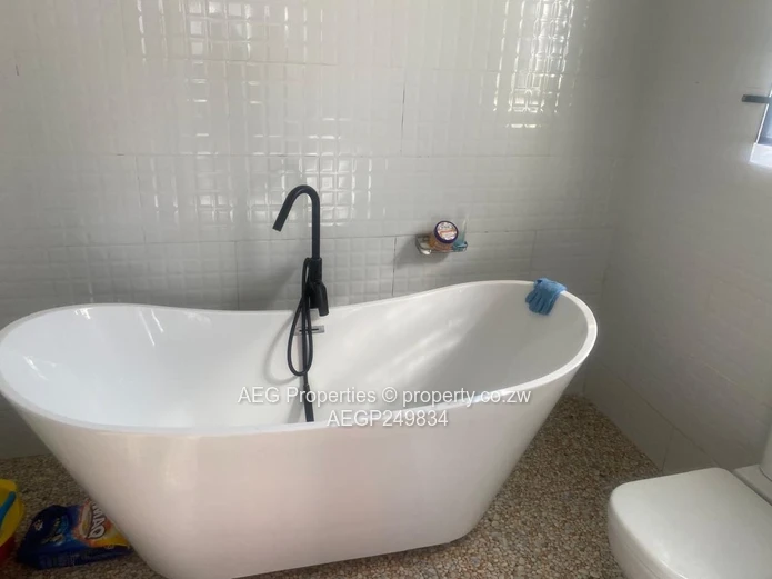 5 Bed house to rent 