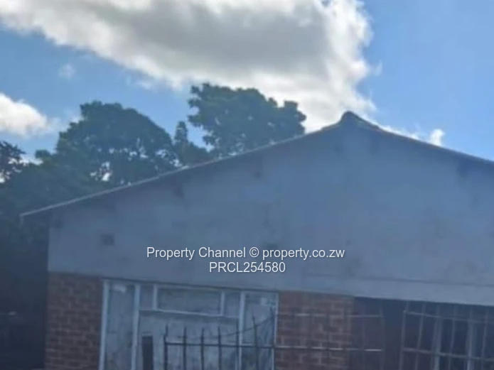 High- Yield Investment: 5-Bed Family Home in Gweru (Sole Mandate)