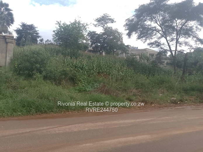 2000m² Gletwin Park Stand — Tarred Road & Access Control